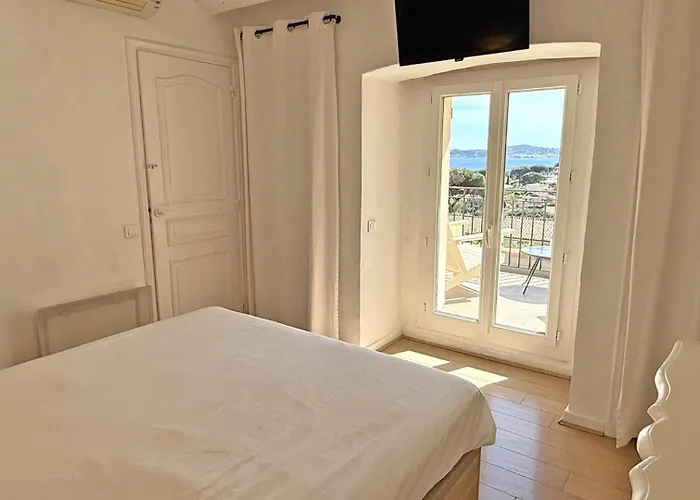 Les Bastides De Pan Cuet بيت للعطل