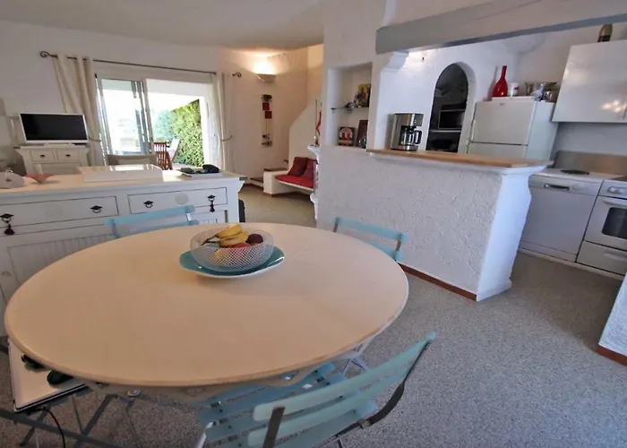 Les Bastides De Pan Cuet 別荘